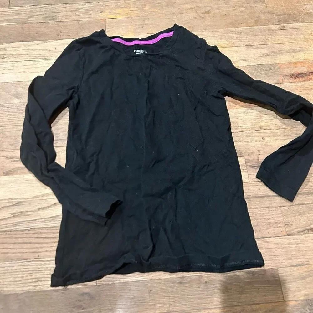 Bundle of the items girls shirts and jeans size large 10-12